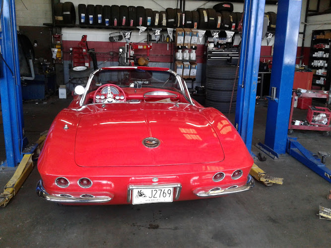 Advantage Tire & Wheel