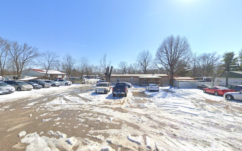 A & J Auto Body