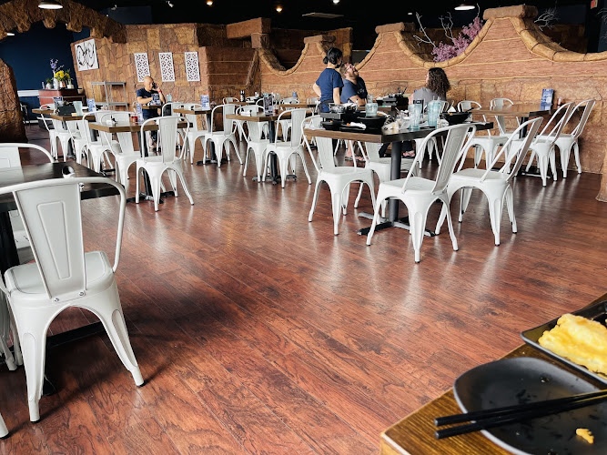 UMAI Hot Pot & Asian Cuisine