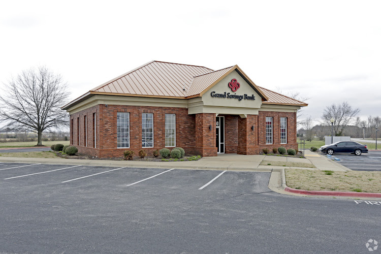 Grand Savings Bank