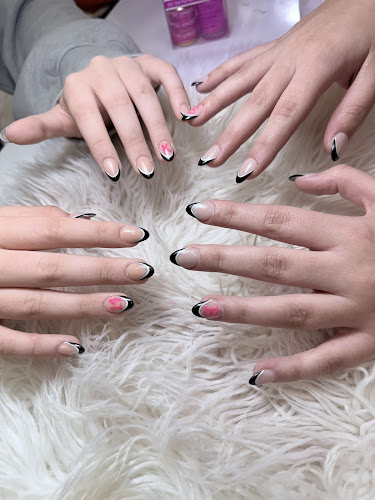 Ivy Nail Spa