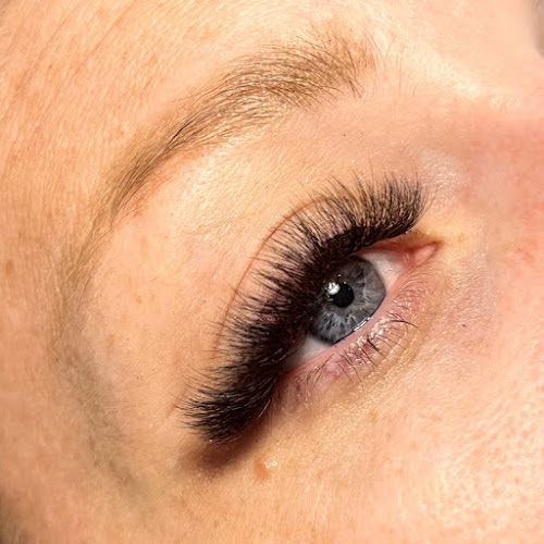 Juniper Cove Beauty - Lash Extensions + Makeup Artistry