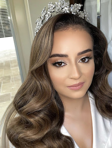 Makeup By Sana