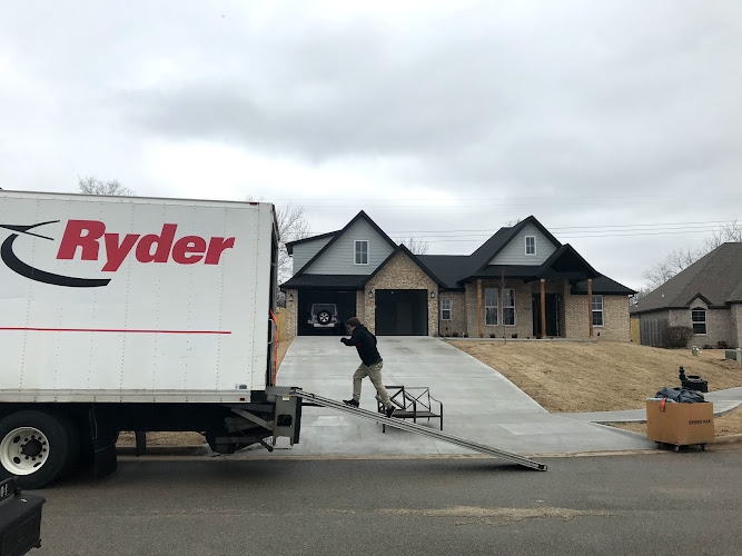 Phoenix Moving LLC