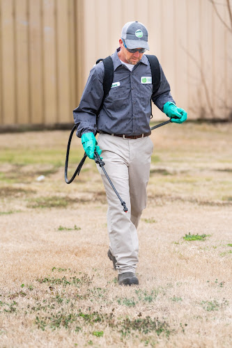 Pinnacle Lawns, LLC